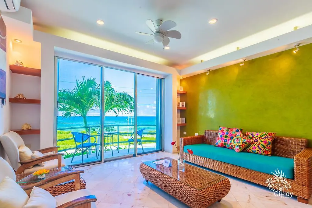 Deep Blue Hotel Isla Mujeres